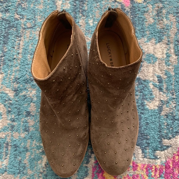 Lucky Brand Tan Suede Studded Ankle Bootie 8.5 - Picture 2 of 4